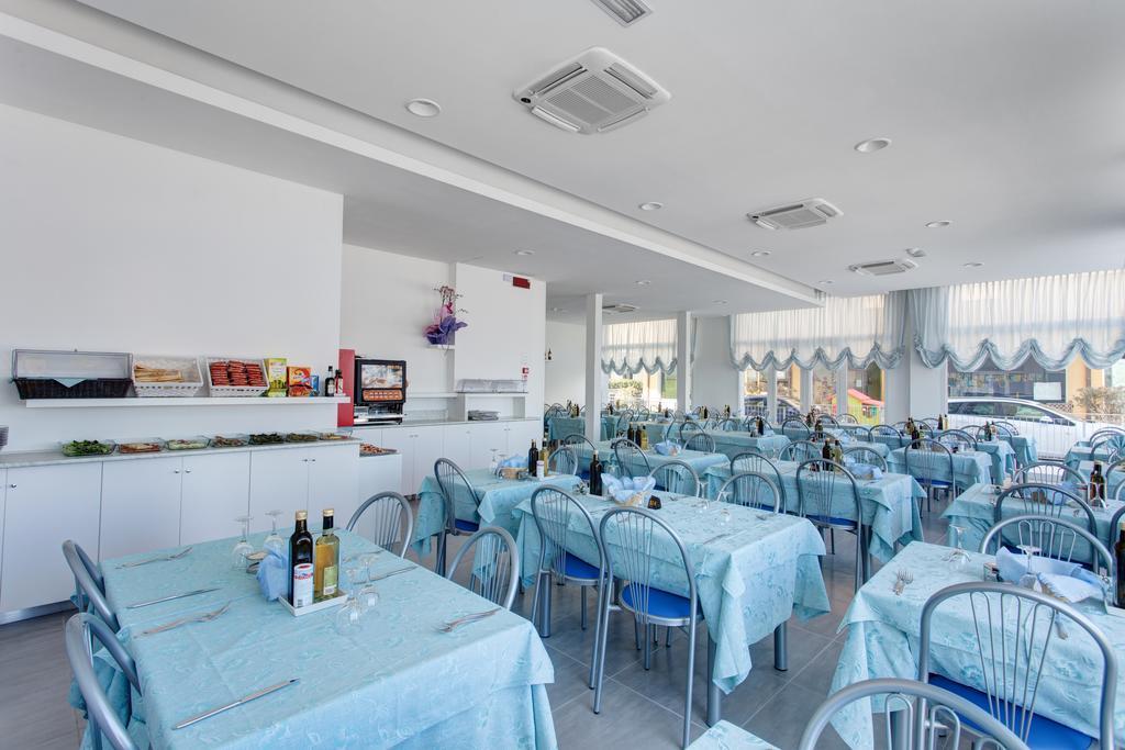 Hotel Platinum Rimini Eksteriør billede