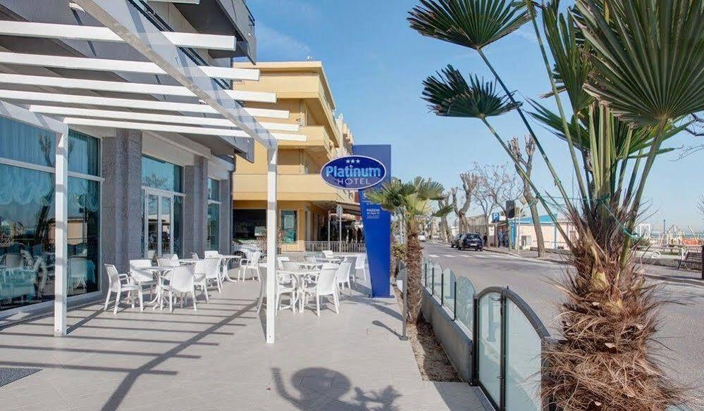 Hotel Platinum Rimini Eksteriør billede